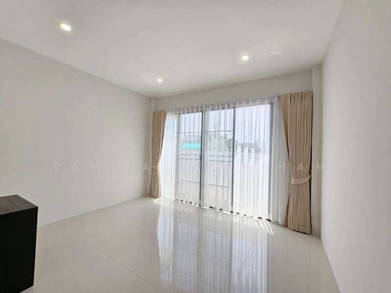 4-BR House, Bangkok, Bangmot, Thung Khru, Bangkok, 4 Bedrooms, 244 sqm, Single Detached House For Sale, by Ramita Theptham, 500300321 - DDproperty.com
