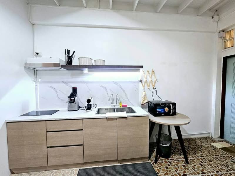 3-BR Townhouse, Bangkok, Bang Chak, Phra Khanong, Bangkok, 3 Bedrooms, 165 sqm, Townhouse For Rent, by Pasupit Ditbanjong, 500300331 - DDproperty.com