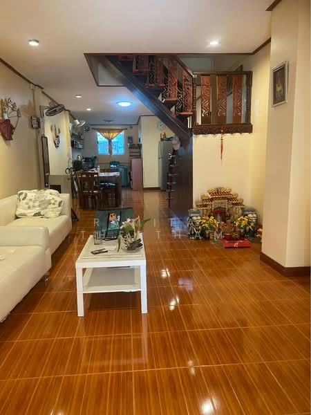 ทาวน์เฮ้าส์ 5-ห้องนอน, กรุงเทพ, บางขุนศรี, บางกอกน้อย, กรุงเทพ, 240 ตร.ม., ทาวน์เฮ้าส์ ขาย, โดย Ramita Theptham, 500300335 - DDproperty.com