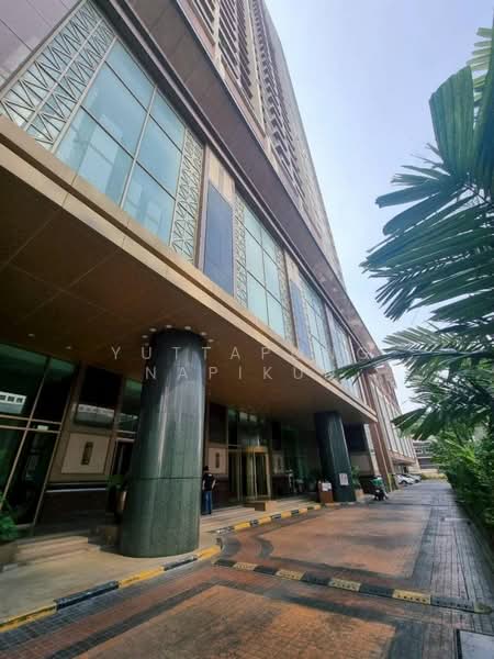 The Empire Place : ดิ เอ็มไพร์ เพลซ, กรุงเทพ, 88 ถนนนราธิวาสราชนครินทร์, ทุ่งมหาเมฆ, สาทร, กรุงเทพ, 99 ตร.ม., คอนโด ขาย, โดย Yuttapong Napikun, 500300345 - DDproperty.com