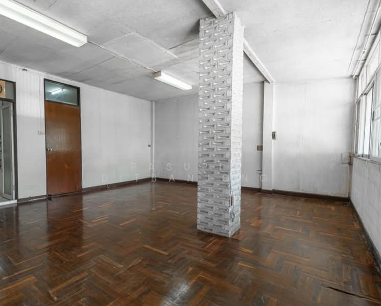 4-BR Townhouse, Bangkok, Thung Maha Mek, Sathon, Bangkok, 4 Bedrooms, 250 sqm, Townhouse For Sale, by Pasupit Ditbanjong, 500300353 - DDproperty.com