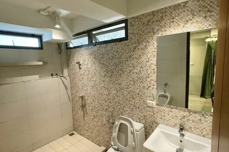 undefined, Bangkok, Khlong Tan Nua, Watthana, Bangkok, 2 Bedrooms, 300 sqm, Single Detached House For Rent, by Pasupit Ditbanjong, 500300369 - DDproperty.com