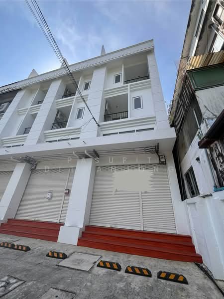 6-BR Townhouse, Bangkok, Bang Chak, Phra Khanong, Bangkok, 6 Bedrooms, 368 sqm, Townhouse For Rent, by Pasupit Ditbanjong, 500300384 - DDproperty.com