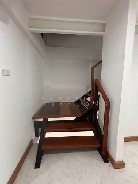6-BR Townhouse, Bangkok, Bang Chak, Phra Khanong, Bangkok, 6 Bedrooms, 368 sqm, Townhouse For Rent, by Pasupit Ditbanjong, 500300384 - DDproperty.com