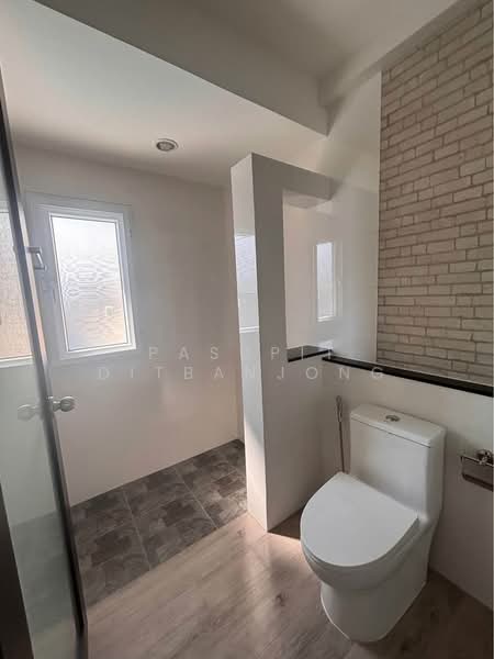 6-BR Townhouse, Bangkok, Bang Chak, Phra Khanong, Bangkok, 6 Bedrooms, 368 sqm, Townhouse For Rent, by Pasupit Ditbanjong, 500300384 - DDproperty.com