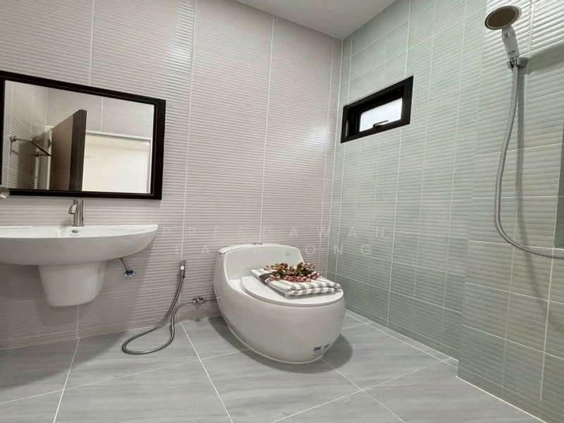 3-BR House, Chon Buri (Pattaya), Surasak, Si Racha, Chon Buri (Pattaya), 3 Bedrooms, 154 sqm, Single Detached House For Sale, by Patchara Srisak, 500300388 - DDproperty.com