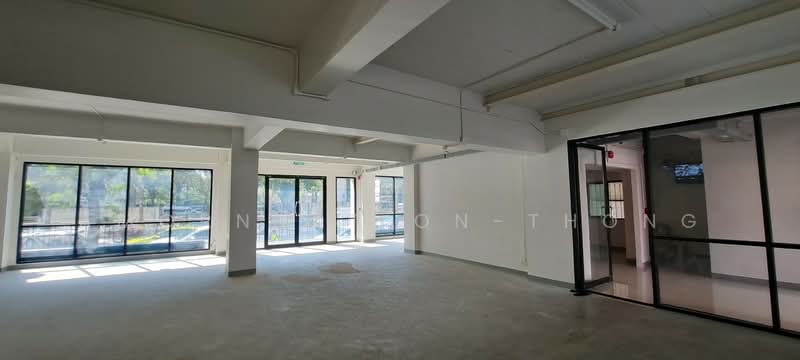 Building, Bangkok, Silom, Bang Rak, Bangkok, , 1,500 sqm, Shophouse For Rent, by Amornrat On-Thong, 500300397 - DDproperty.com