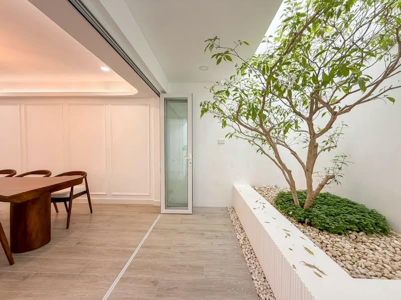 4-BR Townhouse, Bangkok, Khlong Tan Nua, Watthana, Bangkok, 4 Bedrooms, 250 sqm, Townhouse For Sale, by Pasupit Ditbanjong, 500300408 - DDproperty.com