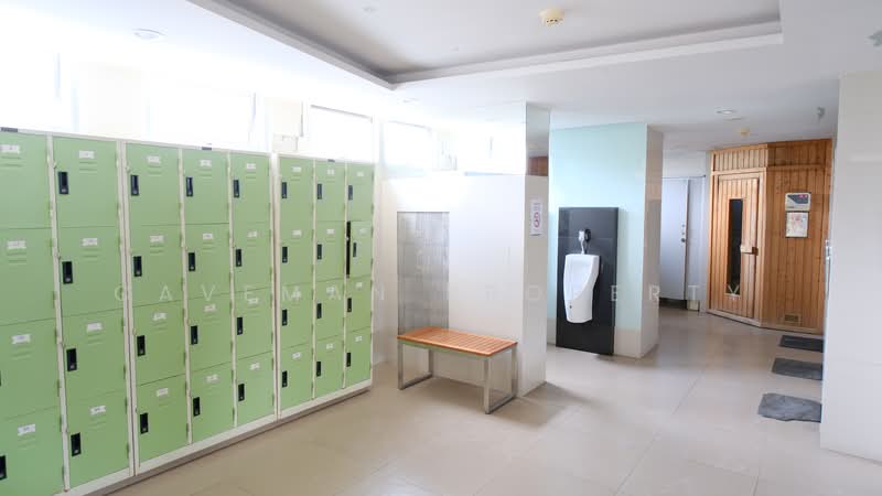 Supalai Park Ekkamai-Thonglor, Bangkok, Petchaburi Road, Bang Kapi, Huai Khwang, Bangkok, Studio, 34 sqm, Condo For Rent, by Caveman Property, 500300411 - DDproperty.com