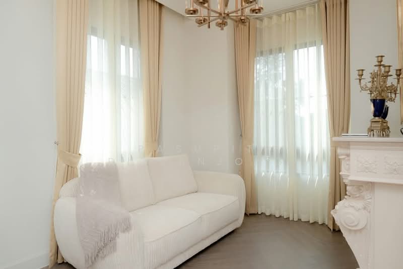 4-BR House, Bangkok, Praborommaharatchawang, Phra Nakhon, Bangkok, 4 Bedrooms, 302 sqm, Single Detached House For Sale, by Pasupit Ditbanjong, 500300456 - DDproperty.com