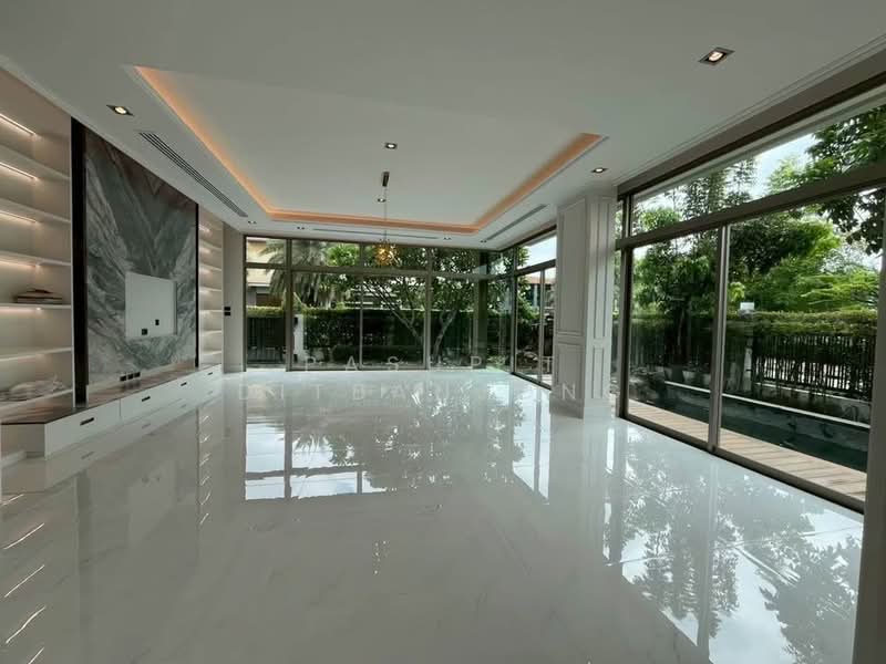 5-BR House, Bangkok, Bang Kapi, Huai Khwang, Bangkok, 5 Bedrooms, 530 sqm, Single Detached House For Sale, by Pasupit Ditbanjong, 500300481 - DDproperty.com