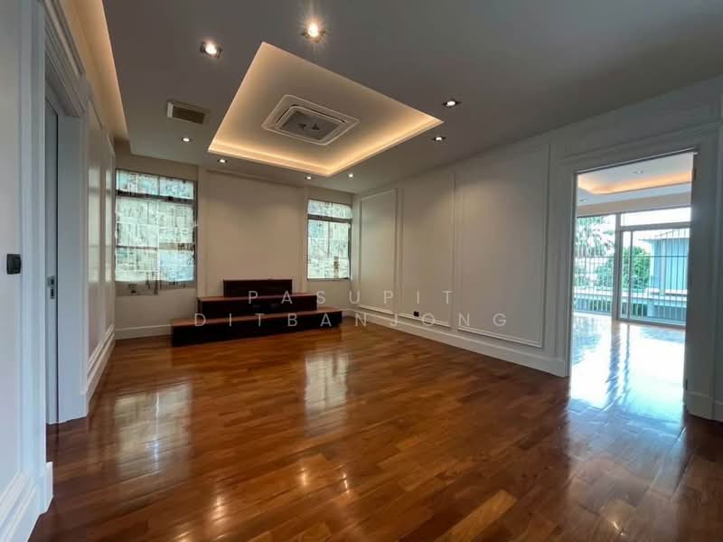 บ้าน 5-ห้องนอน, กรุงเทพ, บางกะปิ, ห้วยขวาง, กรุงเทพ, 530 ตร.ม., บ้านเดี่ยว ขาย, โดย Pasupit Ditbanjong, 500300481 - DDproperty.com