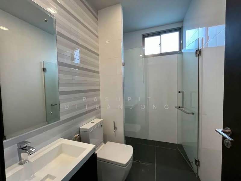 5-BR House, Bangkok, Bang Kapi, Huai Khwang, Bangkok, 5 Bedrooms, 530 sqm, Single Detached House For Sale, by Pasupit Ditbanjong, 500300481 - DDproperty.com
