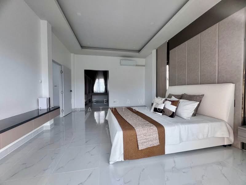 บ้าน 4-ห้องนอน, ชลบุรี, ห้วยใหญ่, บางละมุง, ชลบุรี, 325 ตร.ม., บ้านเดี่ยว ให้เช่า, โดย Patchara Srisak, 500300484 - DDproperty.com