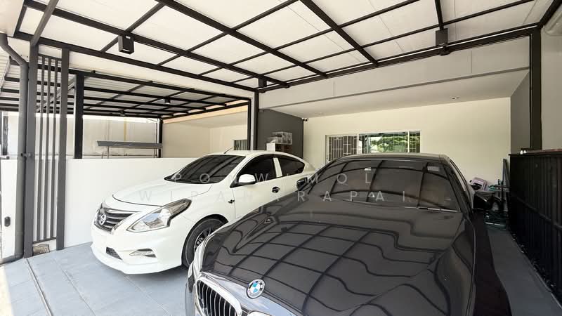 Villette Lite Pattanakarn, Bangkok, Soi Phatthanakan 38, Phatthanakan Road, Suan Luang, Bangkok, 3 Bedrooms, 125 sqm, Townhouse For Rent, by Ponwimol Wipanarapai, 500300503 - DDproperty.com
