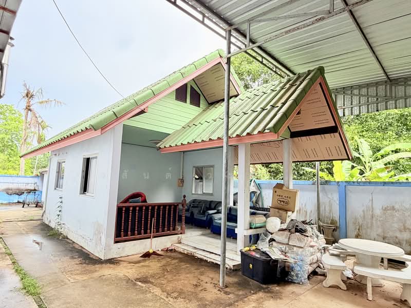 ขาย บ้าน- โกดัง ท่าใหม่ จันทบุรี, จันทบุรี, ท่าใหม่, ท่าใหม่, จันทบุรี, 800 ตร.ม., โกดัง-โรงงาน ขาย, โดย วสันต์ วะสะติ, 500300507 - DDproperty.com
