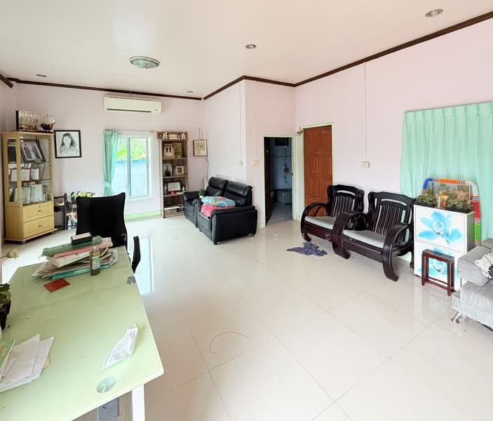 ขาย บ้าน- โกดัง ท่าใหม่ จันทบุรี, จันทบุรี, ท่าใหม่, ท่าใหม่, จันทบุรี, 800 ตร.ม., โกดัง-โรงงาน ขาย, โดย วสันต์ วะสะติ, 500300507 - DDproperty.com