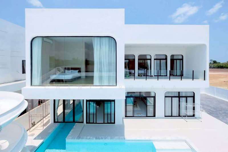 Chern Mar Luxury Pool Villa, Bang Saray, Chon Buri (Pattaya), Bang Sa-re, Sattahip, Chon Buri (Pattaya), 5 Bedrooms, 550 sqm, Villa For Sale, by Chanya Rojana, 500300515 - DDproperty.com