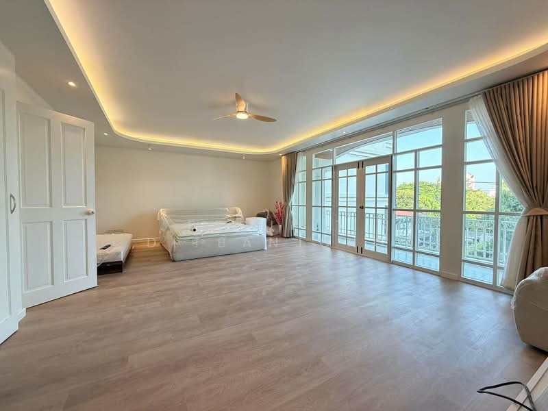 Baan Sansiri Sukhumvit 67, Bangkok, 32 Soi Sukhumvit 67, Phra Kanong Nua, Watthana, Bangkok, 4 Bedrooms, 439 sqm, Single Detached House For Rent, by Pasupit Ditbanjong, 500300557 - DDproperty.com