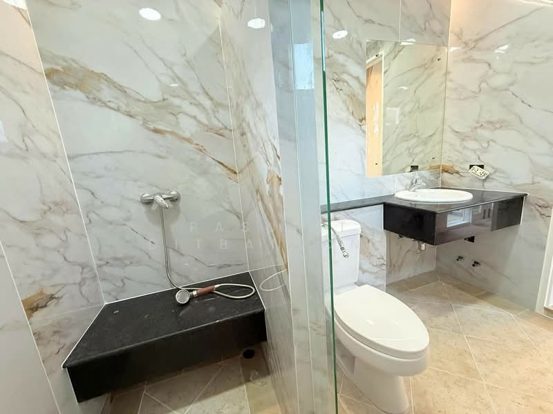 Baan Sansiri Sukhumvit 67, Bangkok, 32 Soi Sukhumvit 67, Phra Kanong Nua, Watthana, Bangkok, 4 Bedrooms, 439 sqm, Single Detached House For Rent, by Pasupit Ditbanjong, 500300557 - DDproperty.com