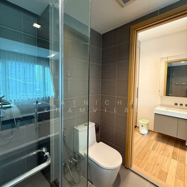 Siri At Sukhumvit, Bangkok, 902 Sukhumvit Road, Phra Kanong, Khlong Toei, Bangkok, 2 Bedrooms, 69 sqm, Condo For Rent, by Natnicha Khamvilai, 500300580 - DDproperty.com