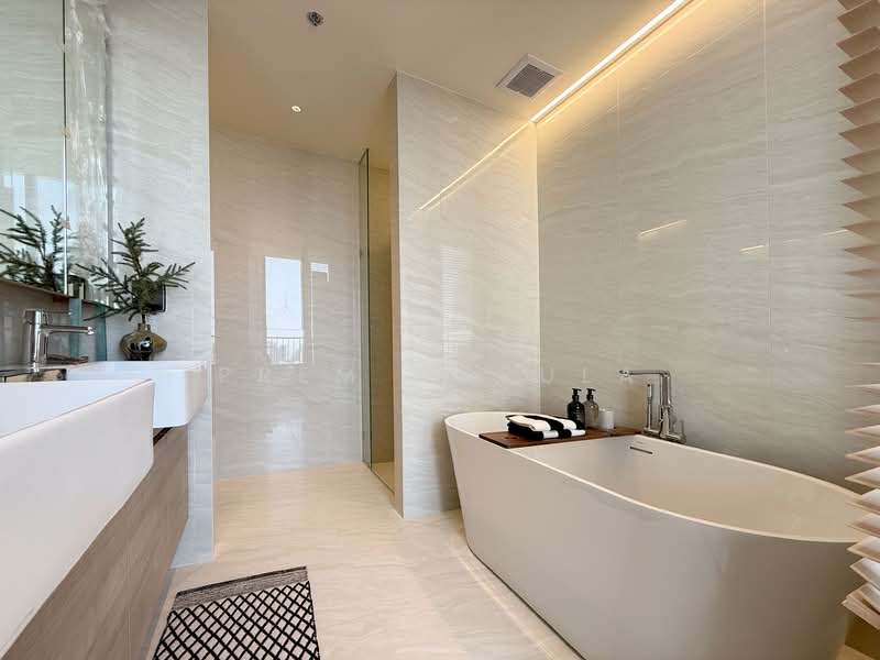 Noble Form Thonglor, Bangkok, Sukhumvit 55, Khlong Tan Nua, Watthana, Bangkok, 3 Bedrooms, 152 sqm, Condo For Sale, by Prem Narula, 500300582 - DDproperty.com