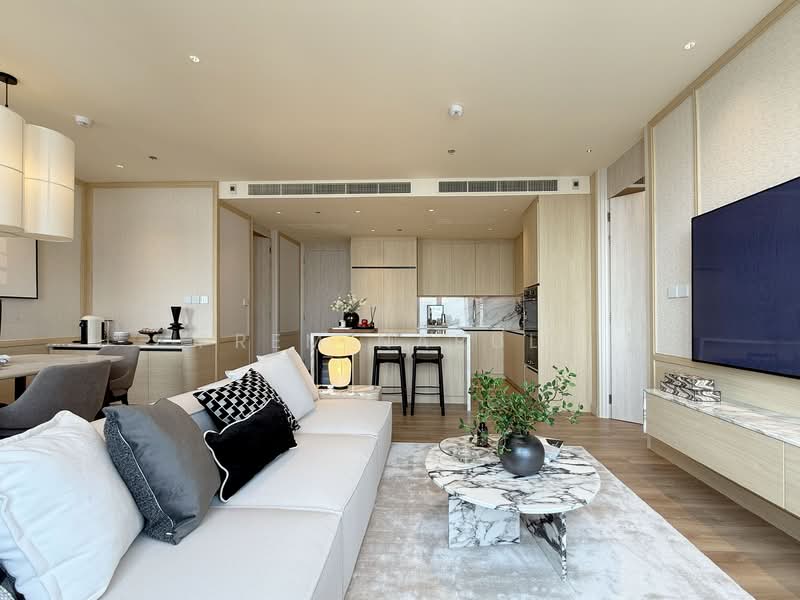 Noble Form Thonglor, Bangkok, Sukhumvit 55, Khlong Tan Nua, Watthana, Bangkok, 3 Bedrooms, 152 sqm, Condo For Sale, by Prem Narula, 500300582 - DDproperty.com