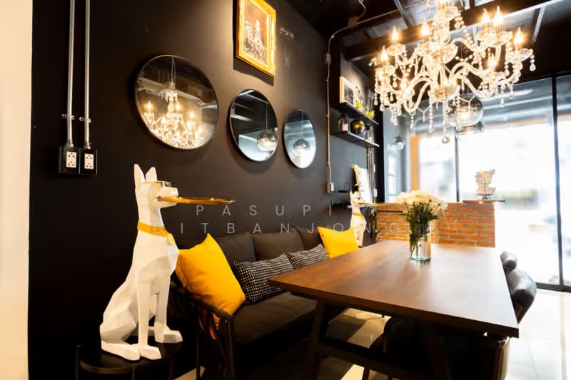 บ้าน 3-ห้องนอน, กรุงเทพ, บางรัก, บางรัก, กรุงเทพ, 204 ตร.ม., บ้านเดี่ยว ขาย, โดย Pasupit Ditbanjong, 500300595 - DDproperty.com