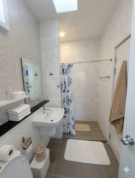 [ขายด่วน!] ทาวน์โฮมหลังมุม ใกล้ทางด่วนบางพูนเพียง, Pathum Thani, Suan Pring Thai, Muang Pathum Thani, Pathum Thani, 3 Bedrooms, 115 sqm, Townhouse For Sale, by เรียลตี้ วัน, 500300611 - DDproperty.com
