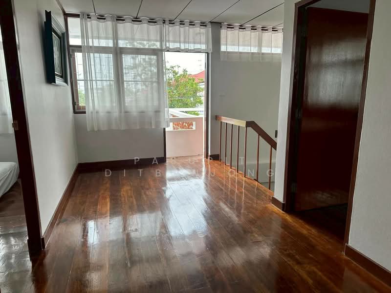 4-BR House, Bangkok, Bang Chak, Phra Khanong, Bangkok, 4 Bedrooms, 220 sqm, Single Detached House For Rent, by Pasupit Ditbanjong, 500300612 - DDproperty.com