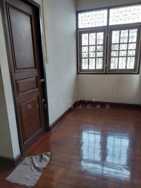 บ้าน 6-ห้องนอน, กรุงเทพ, พระโขนง, คลองเตย, กรุงเทพ, 980 ตร.ม., บ้านเดี่ยว ขาย, โดย Pasupit Ditbanjong, 500300630 - DDproperty.com