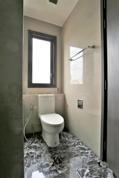 The Edge Sukhumvit 23, Bangkok, 6 Soi Sukhumvit 23, Khlongtoei Nua, Watthana, Bangkok, 1 Bedroom, 43 sqm, Condo For Rent, by Natnicha Khamvilai, 500300633 - DDproperty.com