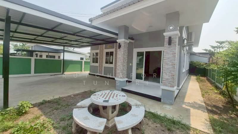 บ้านให้เช่า – ใกล้โรงเรียนวชิราลัย เพียง 10 นาที ค่าเช่า 18,000 บาท / เดือน รหัสทรัพย์ : No.15H861, Chiang Mai, Don Kaew, Saraphi, Chiang Mai, 3 Bedrooms, 100 sqm, Single Detached House For Rent, by Rutchaporn Tunsiri, 500300671 - DDproperty.com