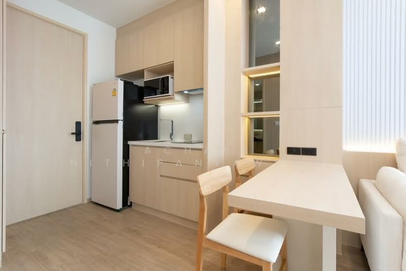 Noble State 39, Bangkok, 35 Soi Sukhumvit 39, Khlong Tan Nua, Watthana, Bangkok, 1 Bedroom, 30 sqm, Condo For Rent, by Achaya Nithipanyawong, 500300674 - DDproperty.com