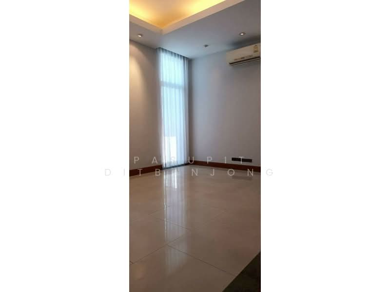 4-BR House, Bangkok, Khlongtoei Nua, Watthana, Bangkok, 4 Bedrooms, 450 sqm, Single Detached House For Rent, by Pasupit Ditbanjong, 500300688 - DDproperty.com