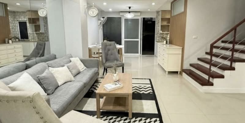 undefined, กรุงเทพ, ช่องนนทรี, ยานนาวา, กรุงเทพ, 200 ตร.ม., ทาวน์เฮ้าส์ ขาย, โดย Pasupit Ditbanjong, 500300691 - DDproperty.com