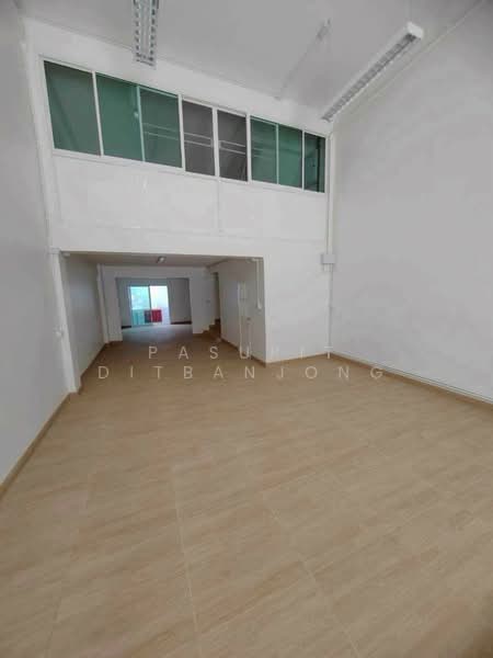 5-BR Townhouse, Bangkok, Samsen Nai, Phaya Thai, Bangkok, 5 Bedrooms, 400 sqm, Townhouse For Rent, by Pasupit Ditbanjong, 500300709 - DDproperty.com