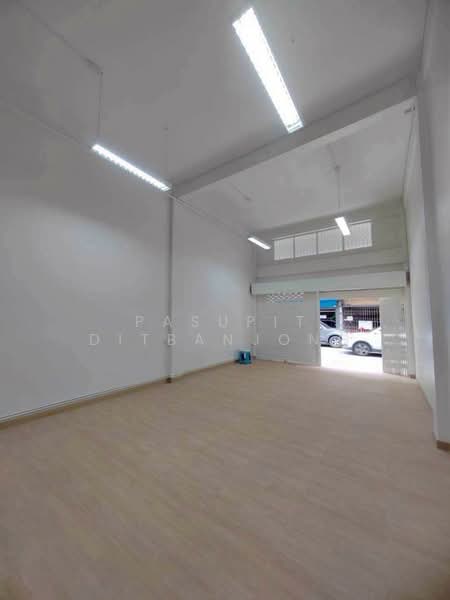 5-BR Townhouse, Bangkok, Samsen Nai, Phaya Thai, Bangkok, 5 Bedrooms, 400 sqm, Townhouse For Rent, by Pasupit Ditbanjong, 500300709 - DDproperty.com