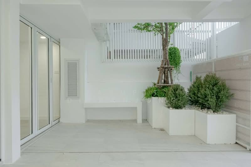 Khlong Tan Niwet Village, Bangkok, Khlong Tan Nuea, Watthana, Khlong Tan Nua, Watthana, Bangkok, 4 Bedrooms, 250 sqm, Single Detached House For Sale, by Pasupit Ditbanjong, 500300713 - DDproperty.com
