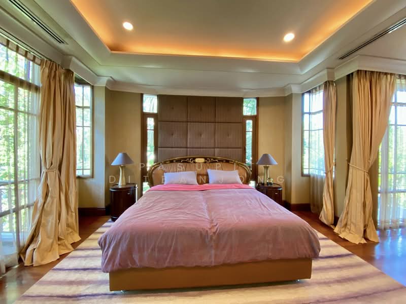 Baan Sansiri Sukhumvit 67, Bangkok, 32 Soi Sukhumvit 67, Phra Kanong Nua, Watthana, Bangkok, 5 Bedrooms, 560 sqm, Single Detached House For Rent, by Pasupit Ditbanjong, 500300724 - DDproperty.com