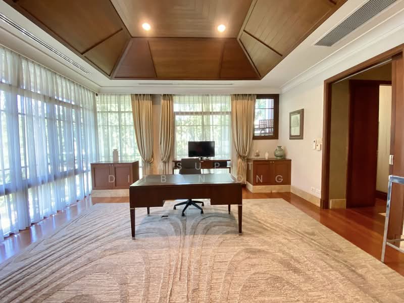 Baan Sansiri Sukhumvit 67, Bangkok, 32 Soi Sukhumvit 67, Phra Kanong Nua, Watthana, Bangkok, 5 Bedrooms, 560 sqm, Single Detached House For Rent, by Pasupit Ditbanjong, 500300724 - DDproperty.com