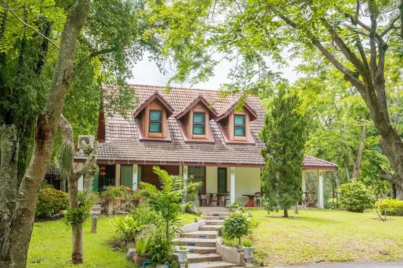 undefined, Bangkok, Praborommaharatchawang, Phra Nakhon, Bangkok, 4 Bedrooms, 440 sqm, Single Detached House For Sale, by Pasupit Ditbanjong, 500300750 - DDproperty.com