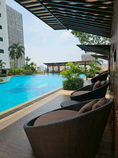 Sathorn Gardens, Bangkok, 39 South Sathorn Road, Thung Maha Mek, Sathon, Bangkok, 3 Bedrooms, 230 sqm, Condo For Sale, by Moneyproperty, 500300774 - DDproperty.com