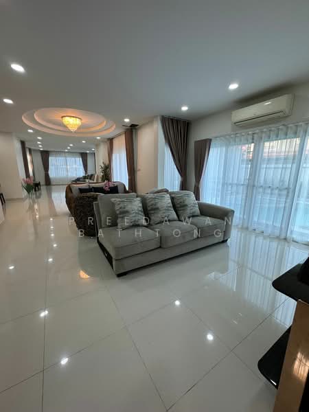 undefined, ชลบุรี, โป่ง, บางละมุง, ชลบุรี, 450 ตร.ม., บ้านเดี่ยว ให้เช่า, โดย Preedawan Bathtong, 500300779 - DDproperty.com