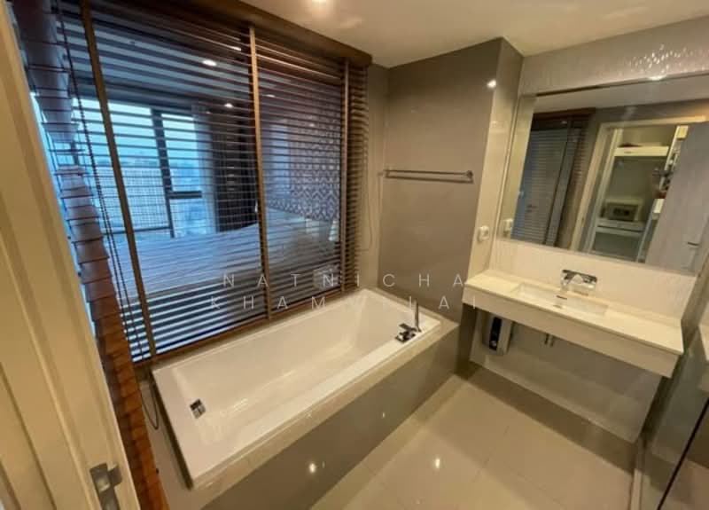 Rhythm Sukhumvit 42, Bangkok, Soi Sukhumvit 42, Sukhumvit Road, Phra Kanong, Khlong Toei, Bangkok, 2 Bedrooms, 78 sqm, Condo For Rent, by Natnicha Khamvilai, 500300784 - DDproperty.com