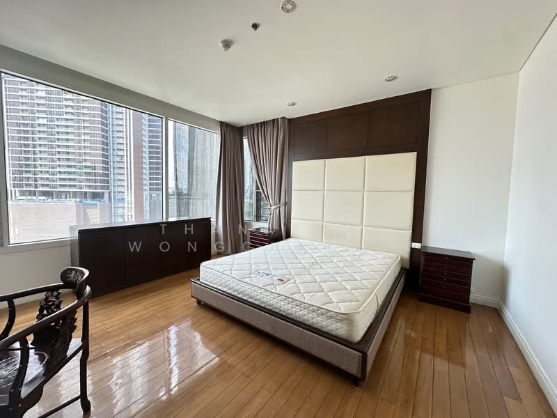 The Royal Saladaeng, Bangkok, 79 Saladaeng Road, Silom, Bang Rak, Bangkok, 3 Bedrooms, 155 sqm, Condo For Sale, by Thanaporn Wongcharoen, 500300794 - DDproperty.com