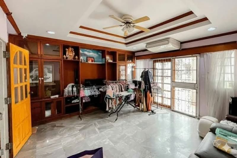 undefined, Bangkok, Praborommaharatchawang, Phra Nakhon, Bangkok, 5 Bedrooms, 350 sqm, Townhouse For Sale, by Pasupit Ditbanjong, 500300795 - DDproperty.com