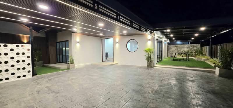 3-BR House, Chon Buri (Pattaya), Nong Pla Lai, Bang Lamung (Pattaya), Chon Buri (Pattaya), 3 Bedrooms, 463 sqm, Single Detached House For Sale, by Preedawan Bathtong, 500300826 - DDproperty.com