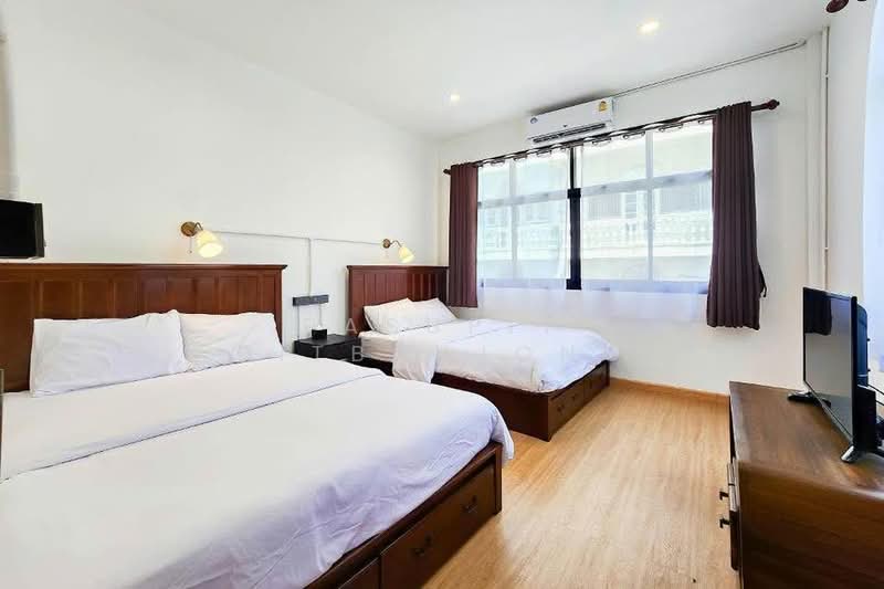 4-BR Townhouse, Bangkok, Talat Noi, Samphanthawong, Bangkok, 4 Bedrooms, 220 sqm, Townhouse For Rent, by Pasupit Ditbanjong, 500300839 - DDproperty.com