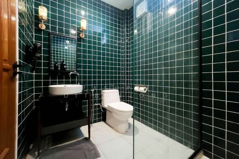 4-BR Townhouse, Bangkok, Talat Noi, Samphanthawong, Bangkok, 4 Bedrooms, 220 sqm, Townhouse For Rent, by Pasupit Ditbanjong, 500300839 - DDproperty.com